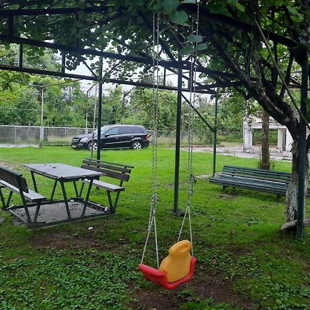Kobuleti 4-Bedroom Apartment Εξωτερικό φωτογραφία