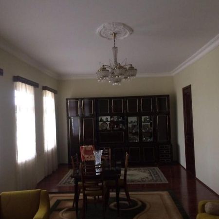 Kobuleti 4-Bedroom Apartment Εξωτερικό φωτογραφία