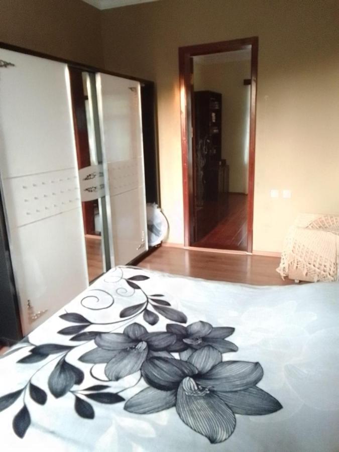 Kobuleti 4-Bedroom Apartment Εξωτερικό φωτογραφία