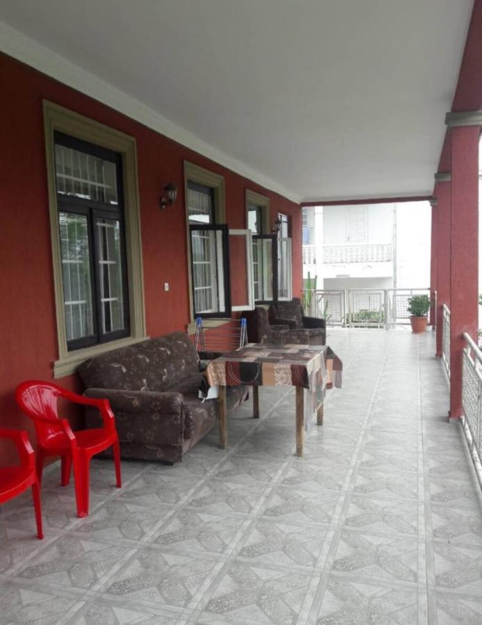 Kobuleti 4-Bedroom Apartment Εξωτερικό φωτογραφία