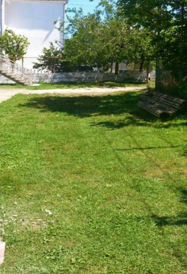 Kobuleti 4-Bedroom Apartment Εξωτερικό φωτογραφία